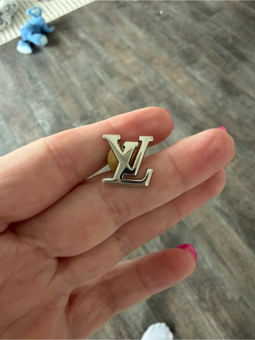 Louis Vuitton luxury accent